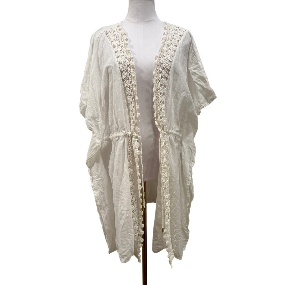 Club Z Collection 2X White Crochet Trim Beach Cover Up Kimono Coastal Resort